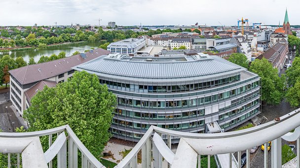 Neues Gebäude der GMSH